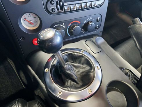 Used 2003 Dodge Viper SRT-10 image 23
