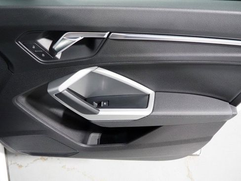 Used 2019 Audi Q3 2.0T Premium image 51