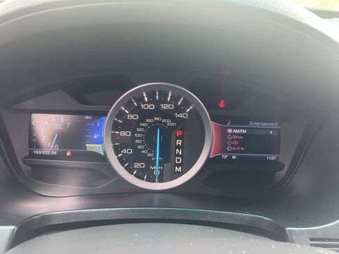 Used 2013 Ford Explorer XLT AWD/4WD image 25