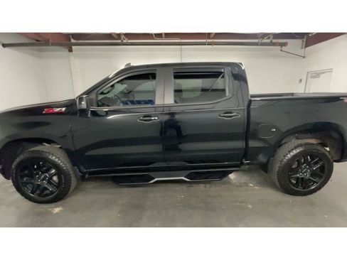 Used 2022 Chevrolet Silverado 1500 LT Trail Boss w/ LT Trail Boss Premium Package image 5