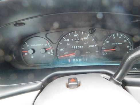 Used 2001 Ford Taurus SEL image 16