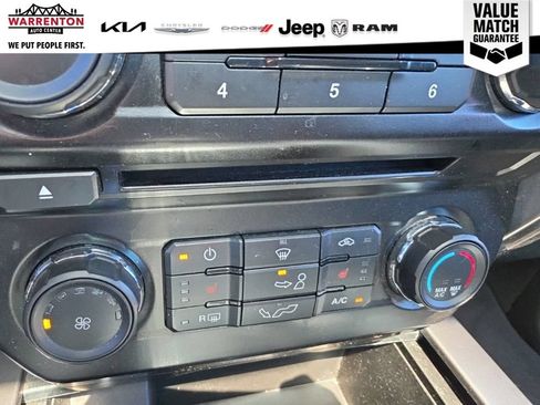 Used 2018 Ford F150 XLT w/ Equipment Group 302A Luxury AWD/4WD image 30