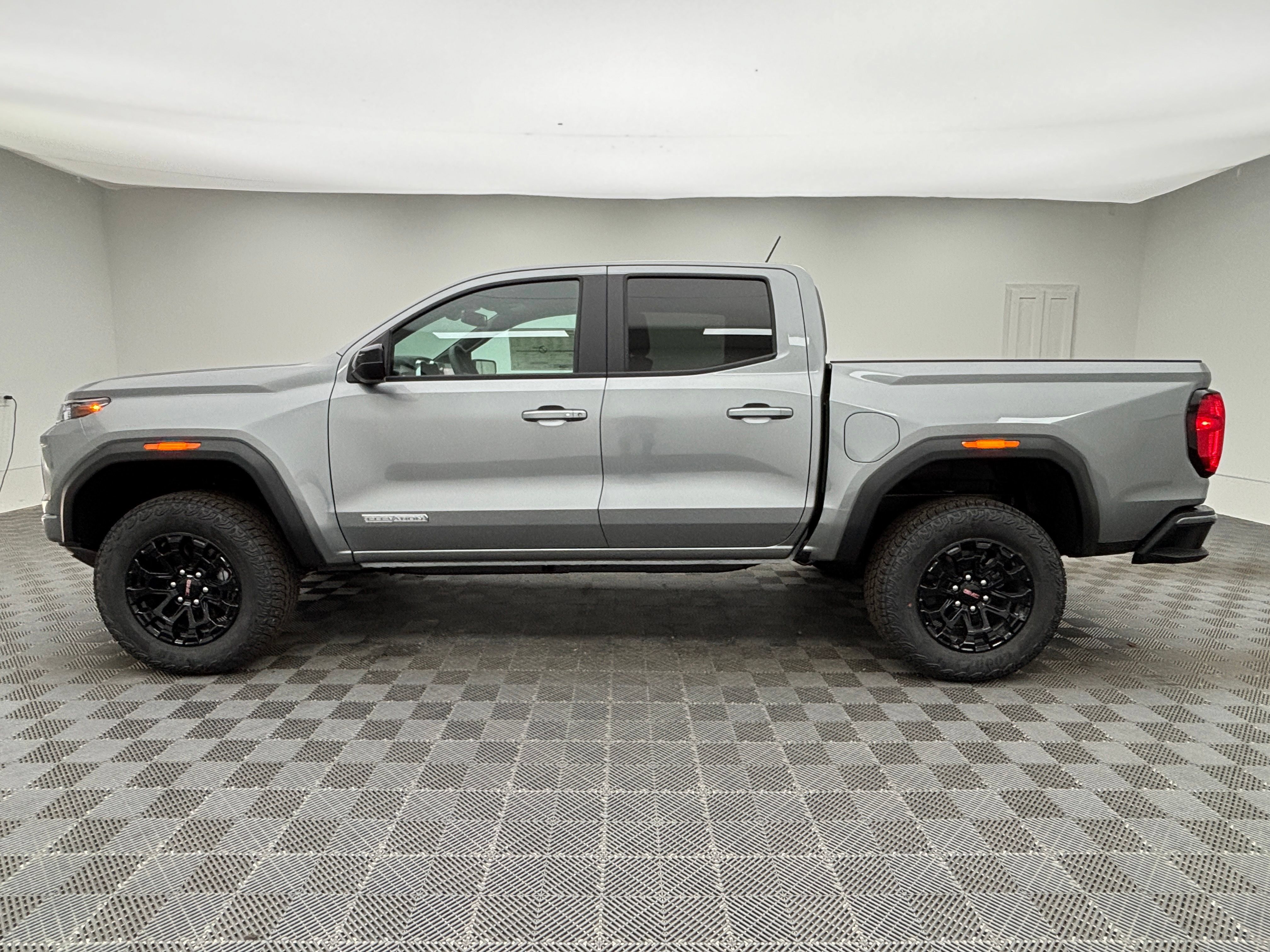New 2026 GMC Canyon Elevation w/ Convenience Package RWD image 13