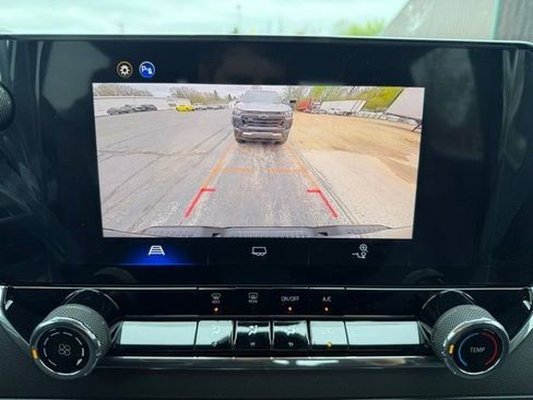 New 2026 Chevrolet Colorado W/T w/ WT Custom Package AWD/4WD image 25