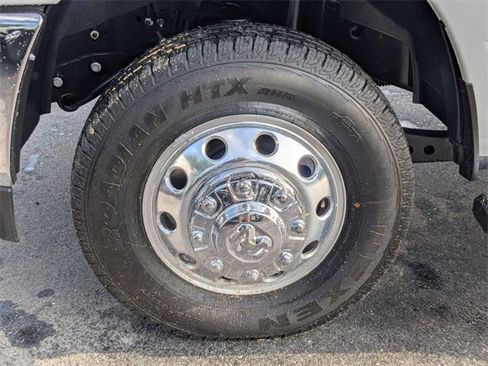 New 2025 RAM 3500 Tradesman w/ Chrome Appearance Group image 9