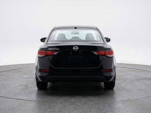Used 2025 Nissan Sentra SV FWD image 7