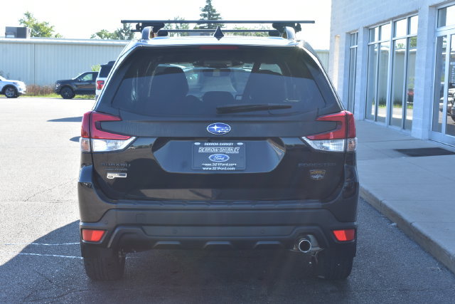 Used 2022 Subaru Forester Wilderness w/ Wilderness Package AWD/4WD image 11