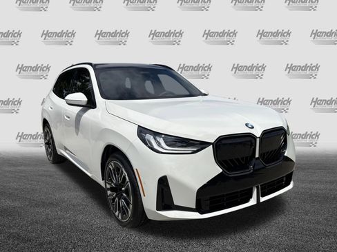 Certified 2026 BMW X3 xDrive30 w/ Premium Package image 2