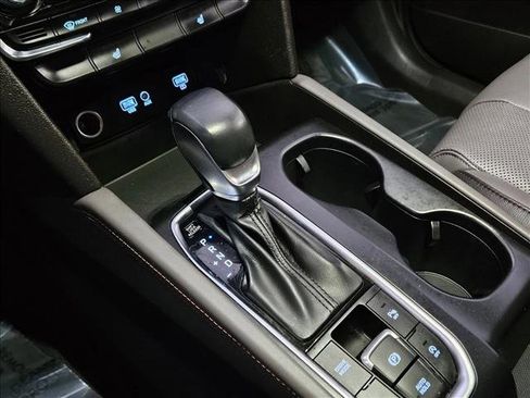 Used 2019 Hyundai Santa Fe Limited image 12