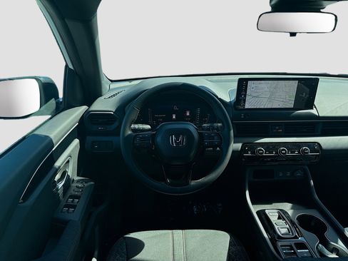 New 2026 Honda Pilot Sport image 18