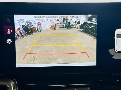 Used 2023 Kia Sorento S w/ Panoramic Sunroof Package AWD/4WD image 14