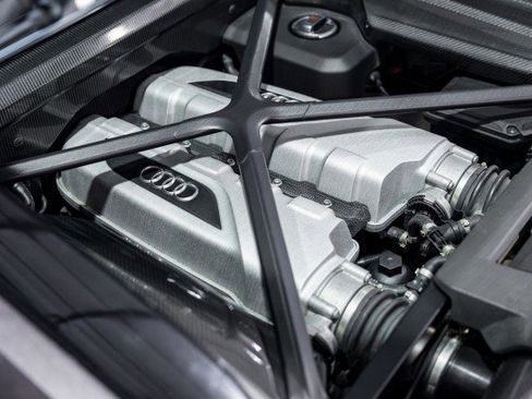 Used 2017 Audi R8 V10 plus image 35