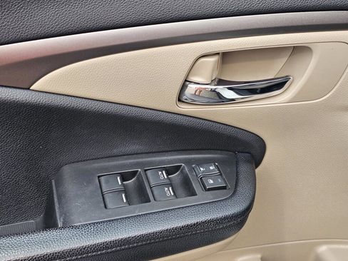 Used 2017 Honda Pilot EX-L image 15