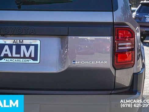 Used 2024 Toyota Land Cruiser image 13