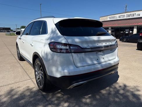 Used 2020 Lincoln Nautilus Reserve w/ Equipment Group 201A FWD image 5