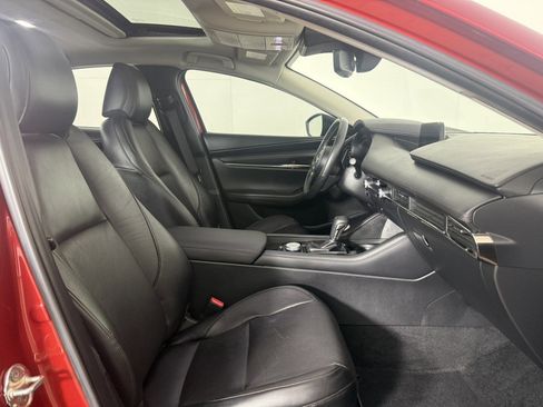 Used 2021 MAZDA MAZDA3 2.5 Turbo Sedan w/Premium Plus image 9