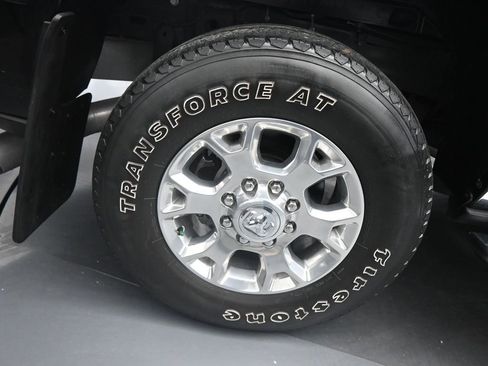 Used 2023 RAM 2500 Laramie image 25