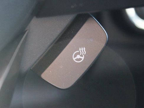 Certified 2025 Subaru Ascent Bronze Edition w/ Popular Package #2 image 16