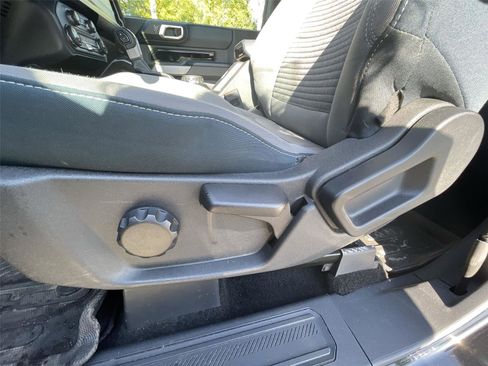 Used 2023 Ford Bronco Outer Banks image 13