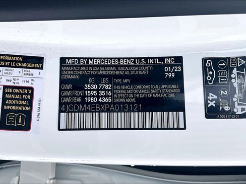 Used 2023 Mercedes-Benz EQS 580 4MATIC SUV image 31