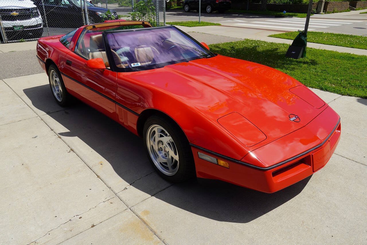 Used 1990 Chevrolet Corvette ZR-1 RWD image 18
