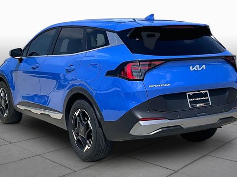 Certified 2026 Kia Sportage EX FWD image 11