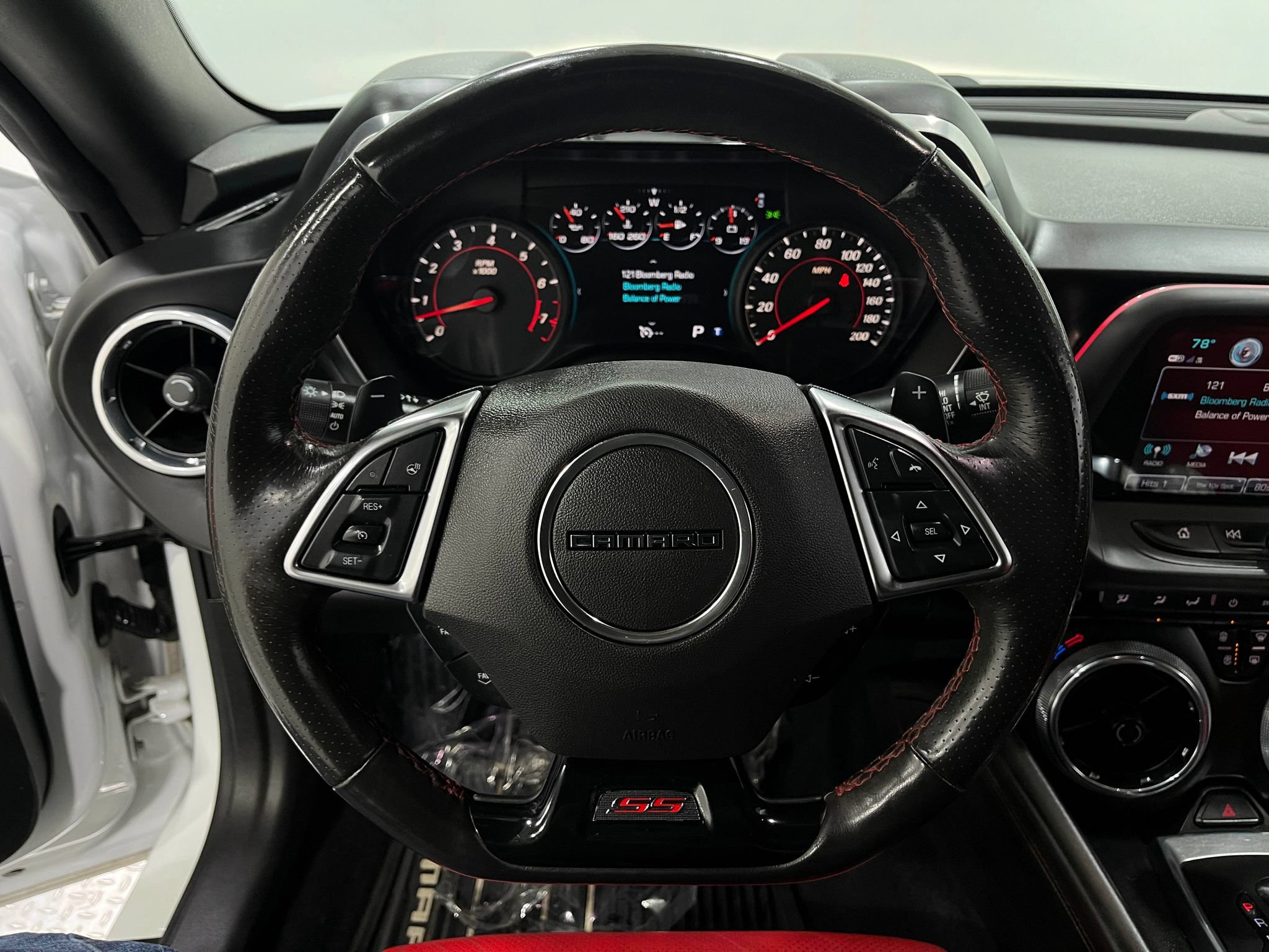 Used 2018 Chevrolet Camaro SS RWD image 21