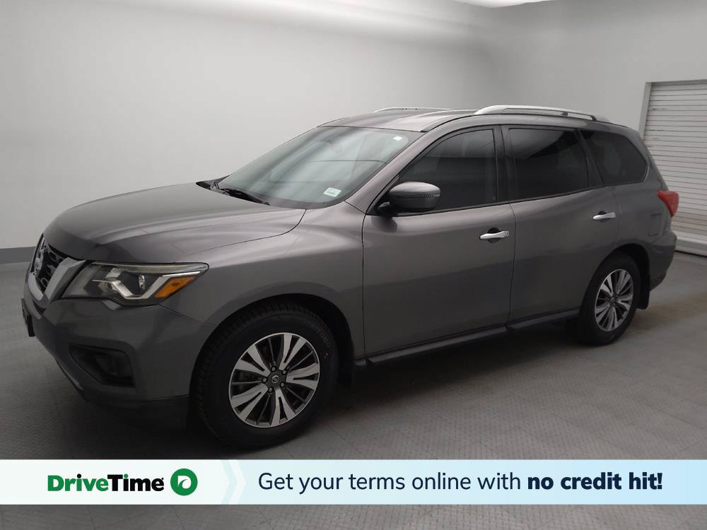 Used 2019 Nissan Pathfinder S FWD image 1