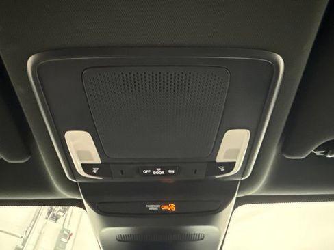 Certified 2024 Honda HR-V Sport image 38