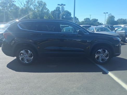 Used 2023 Hyundai Santa Fe SE AWD/4WD image 4