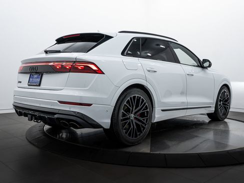 New 2026 Audi SQ8 Prestige image 4