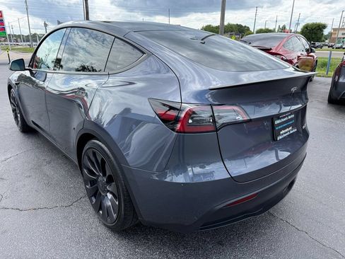 Used 2023 Tesla Model Y Performance AWD/4WD image 6