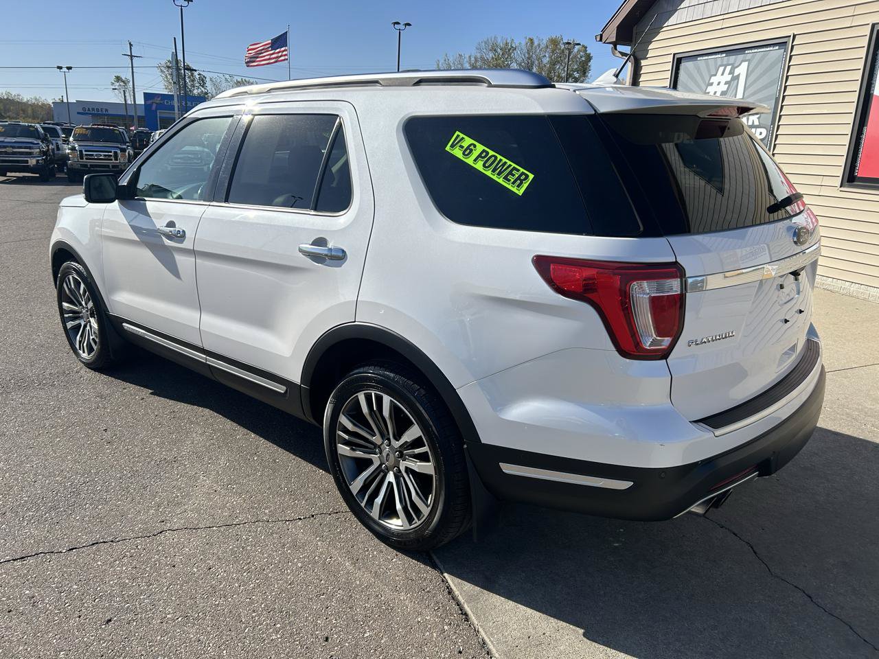 Used 2018 Ford Explorer Platinum AWD/4WD image 7