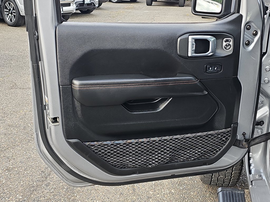 Used 2021 Jeep Wrangler Unlimited Sahara AWD/4WD image 23