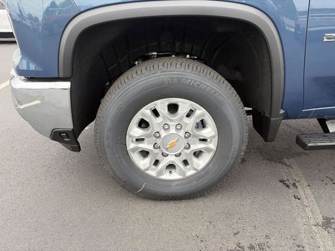 New 2026 Chevrolet Silverado 2500 LT w/ All Star Edition AWD/4WD image 12