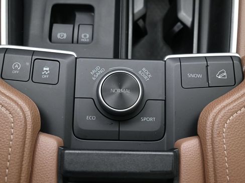 Certified 2026 Toyota Grand Highlander AWD image 27