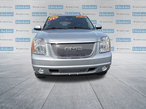 Used 2013 GMC Yukon XL SLT image 2