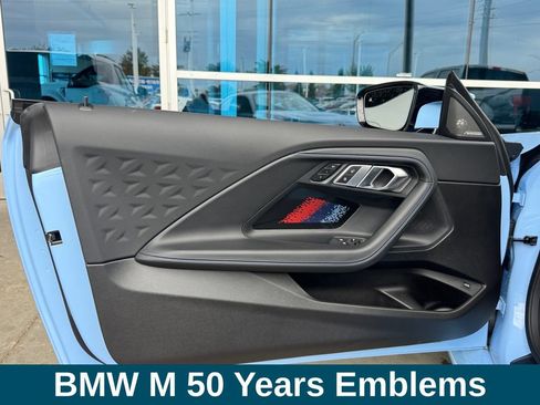 Used 2023 BMW M2 w/ Lighting Package RWD image 18