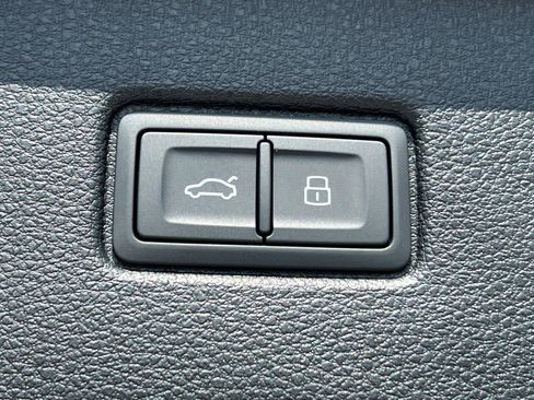 New 2025 Audi Q7 3.0T Premium Plus image 13