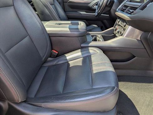 Used 2021 Chevrolet Suburban RST w/ Luxury Package AWD/4WD image 23