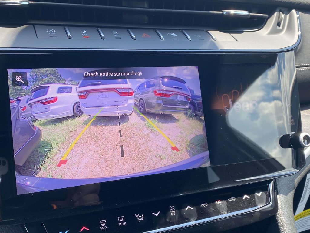 New 2026 Jeep Grand Cherokee Altitude RWD image 51