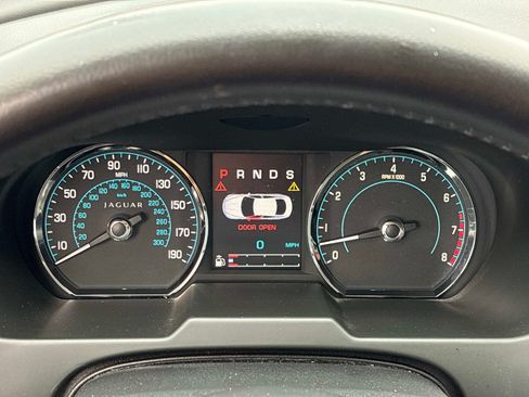 Used 2012 Jaguar XF RWD image 25