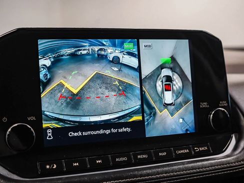 Used 2021 Nissan Rogue Platinum image 26