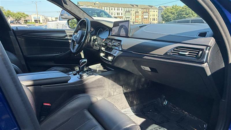 Used 2019 BMW M5 w/ Executive Package AWD/4WD image 4