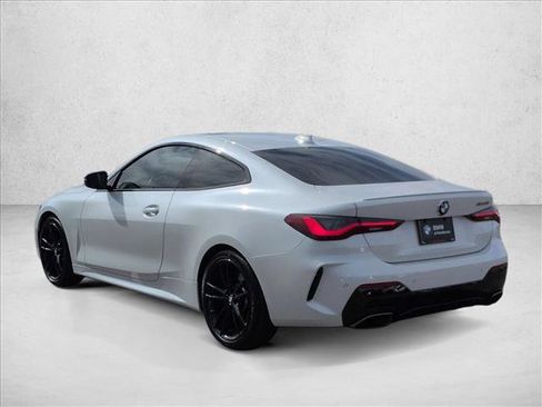 Used 2022 BMW M440i Coupe image 8