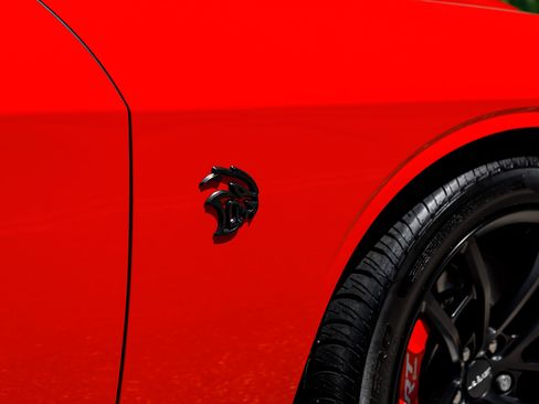 Used 2023 Dodge Challenger SRT Hellcat image 17