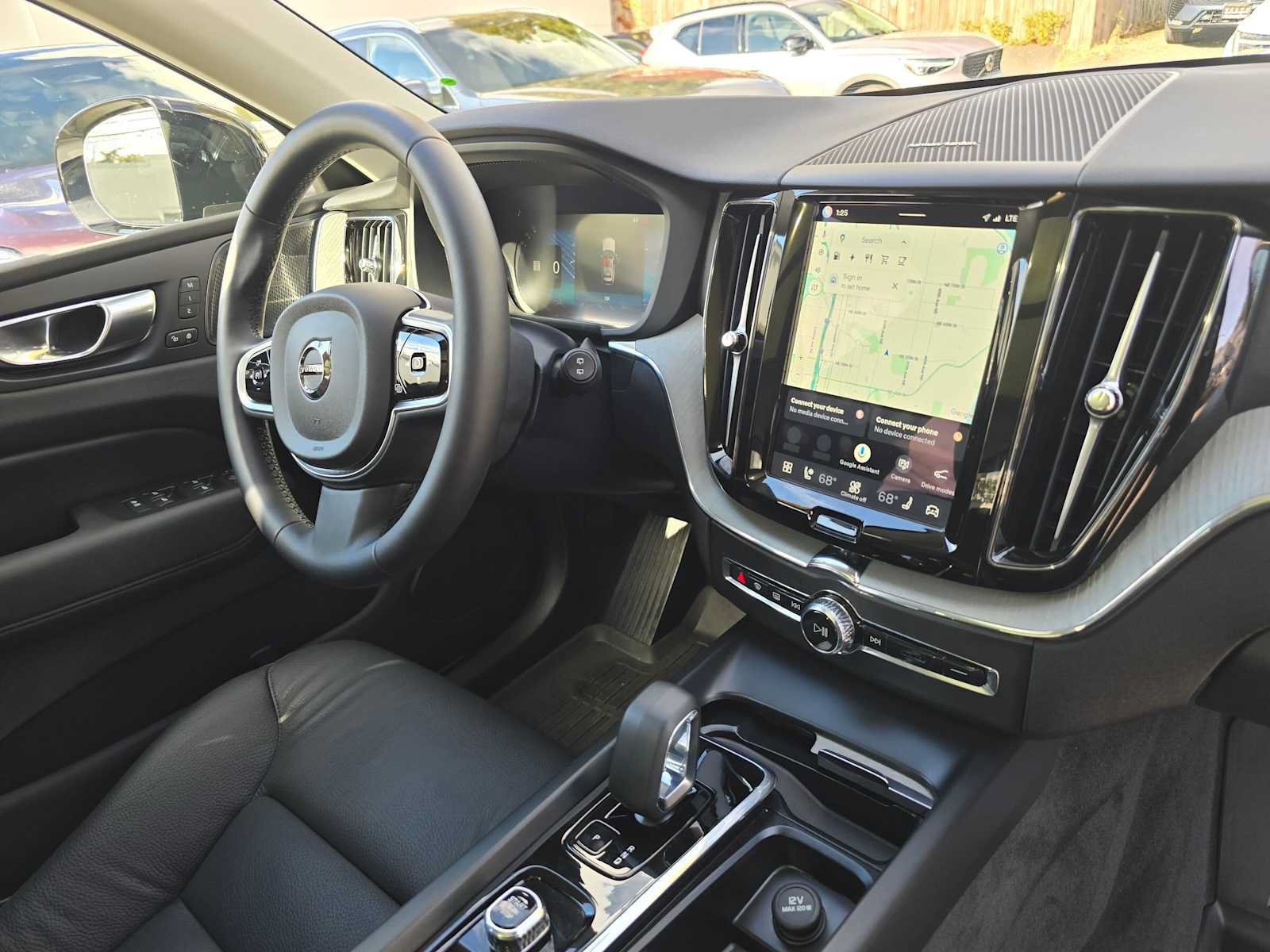 Used 2025 Volvo XC60 T8 Plus w/ Protection Package Premier AWD/4WD image 12