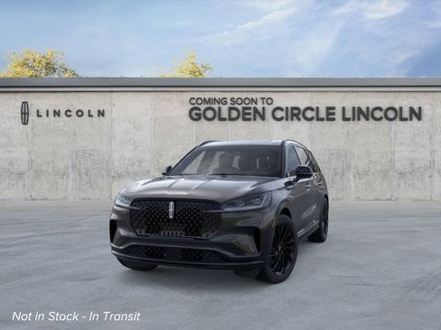 New 2026 Lincoln Aviator Reserve image 3