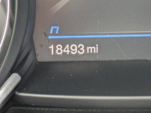 Used 2022 Alfa Romeo Giulia Ti image 24