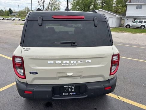 Used 2025 Ford Bronco Sport Outer Banks w/ Outer Banks Tech Package+ AWD/4WD image 16